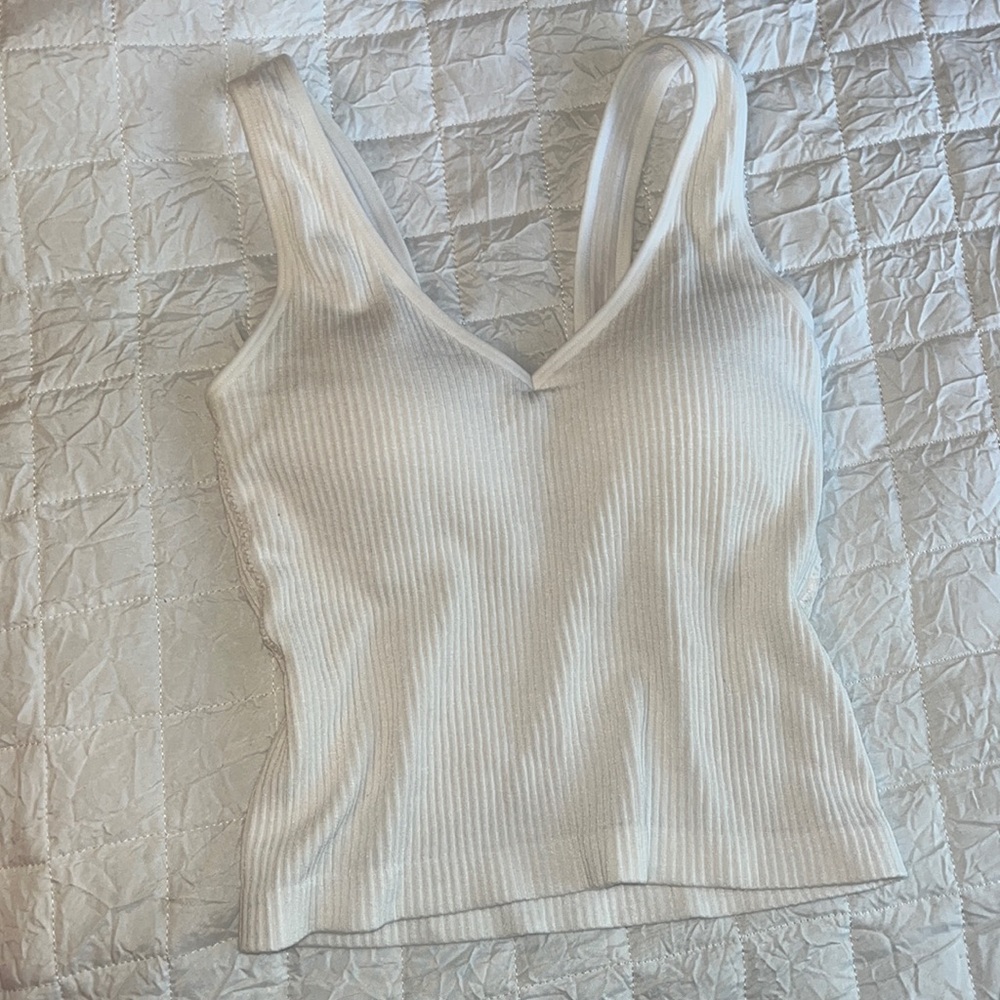 White ribbed tank top
